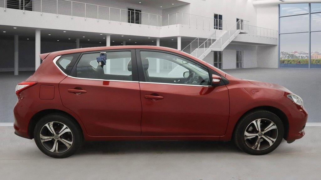Nissan Pulsar 2014 - Cars