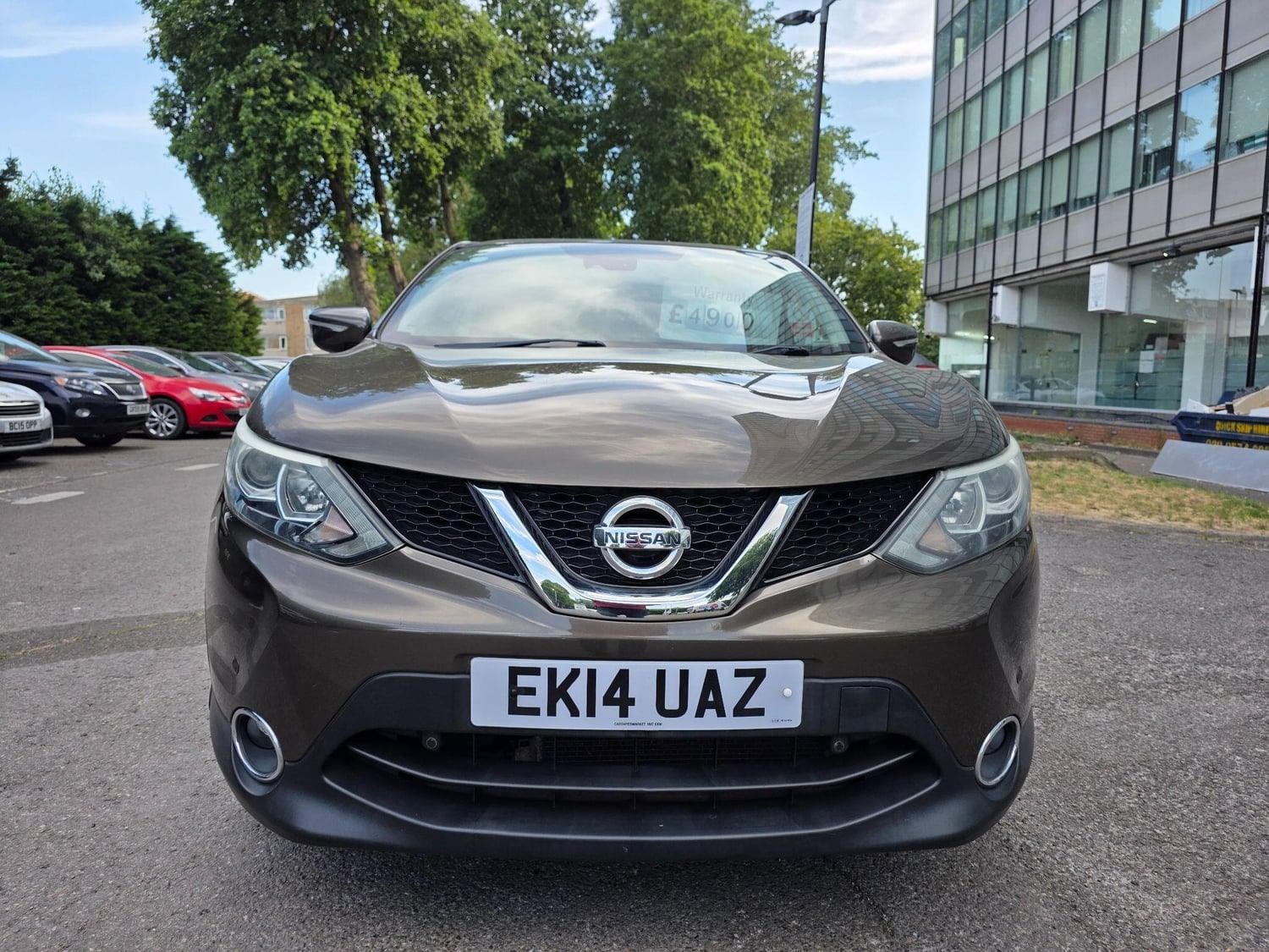 Nissan Qashqai 2014 - Cars in Hounslow