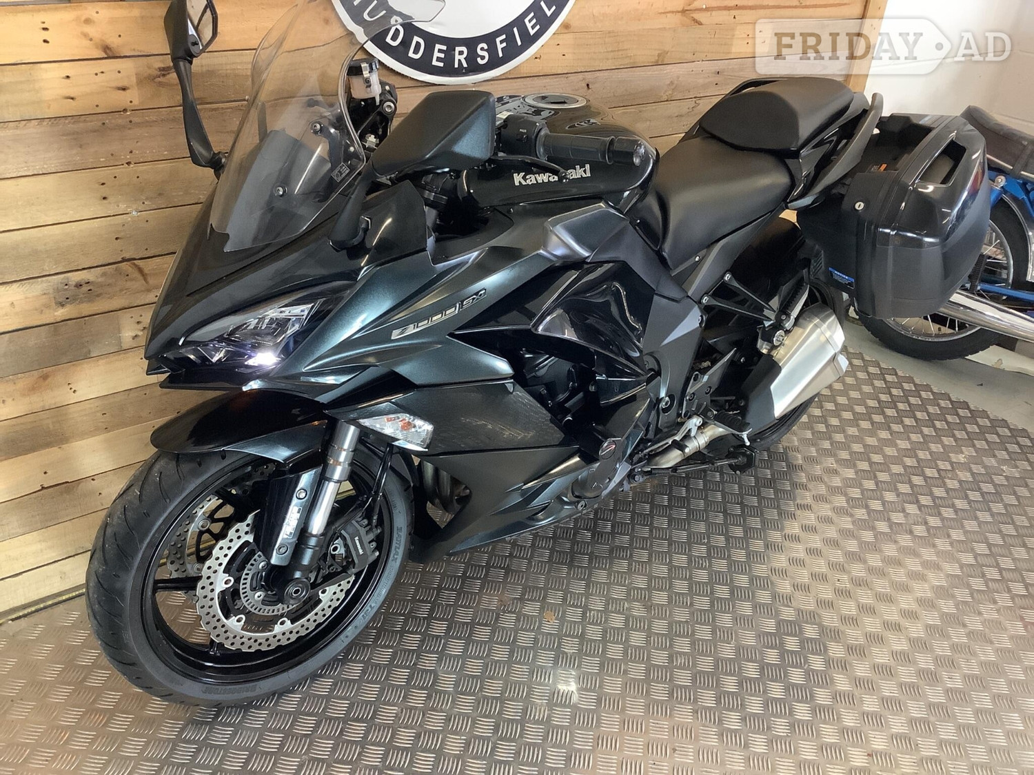 [ berth ]Kawasaki Z1000 SX