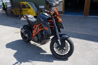 KTM Super Duke 2015