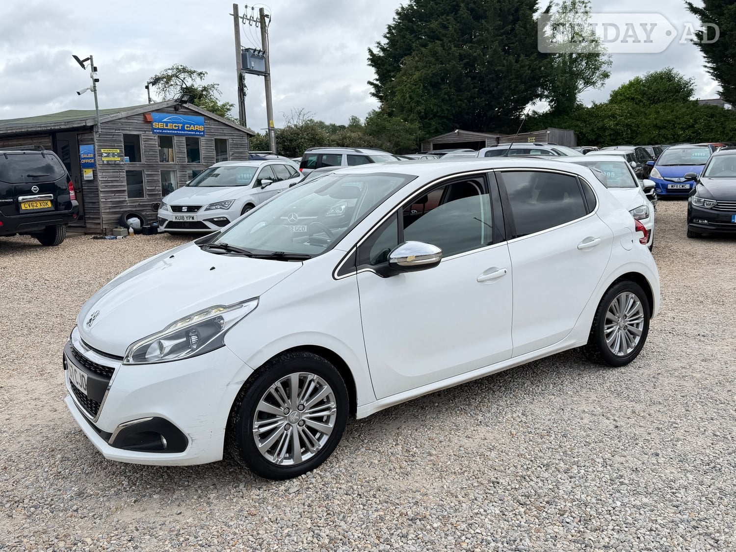 Peugeot 208 2017 - Cars