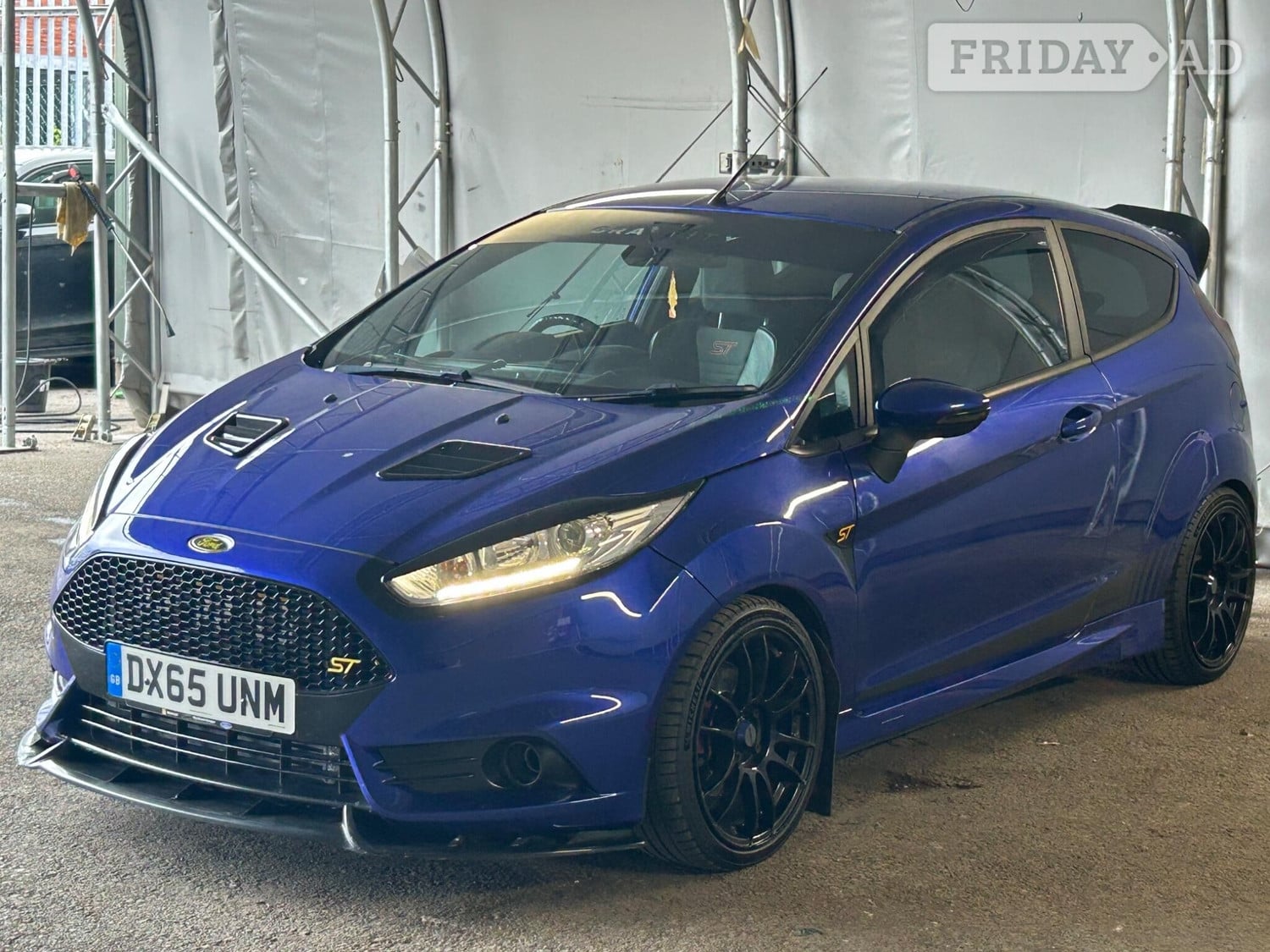 [ berth ]Ford Fiesta