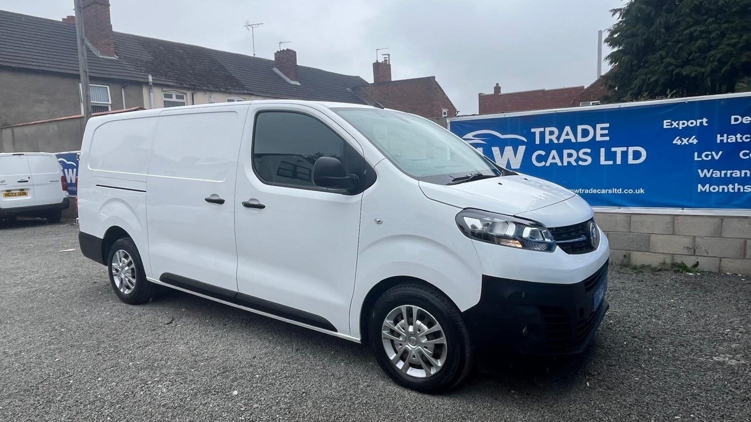 [ berth ]Vauxhall Vivaro