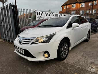 Toyota Avensis 2012