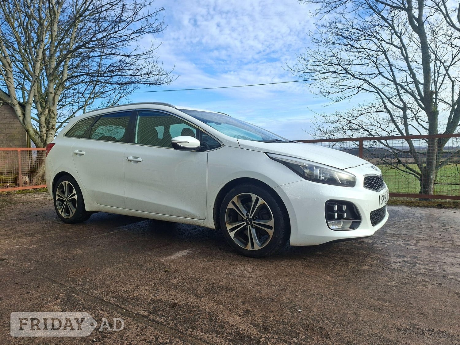 [ berth ]Kia Ceed