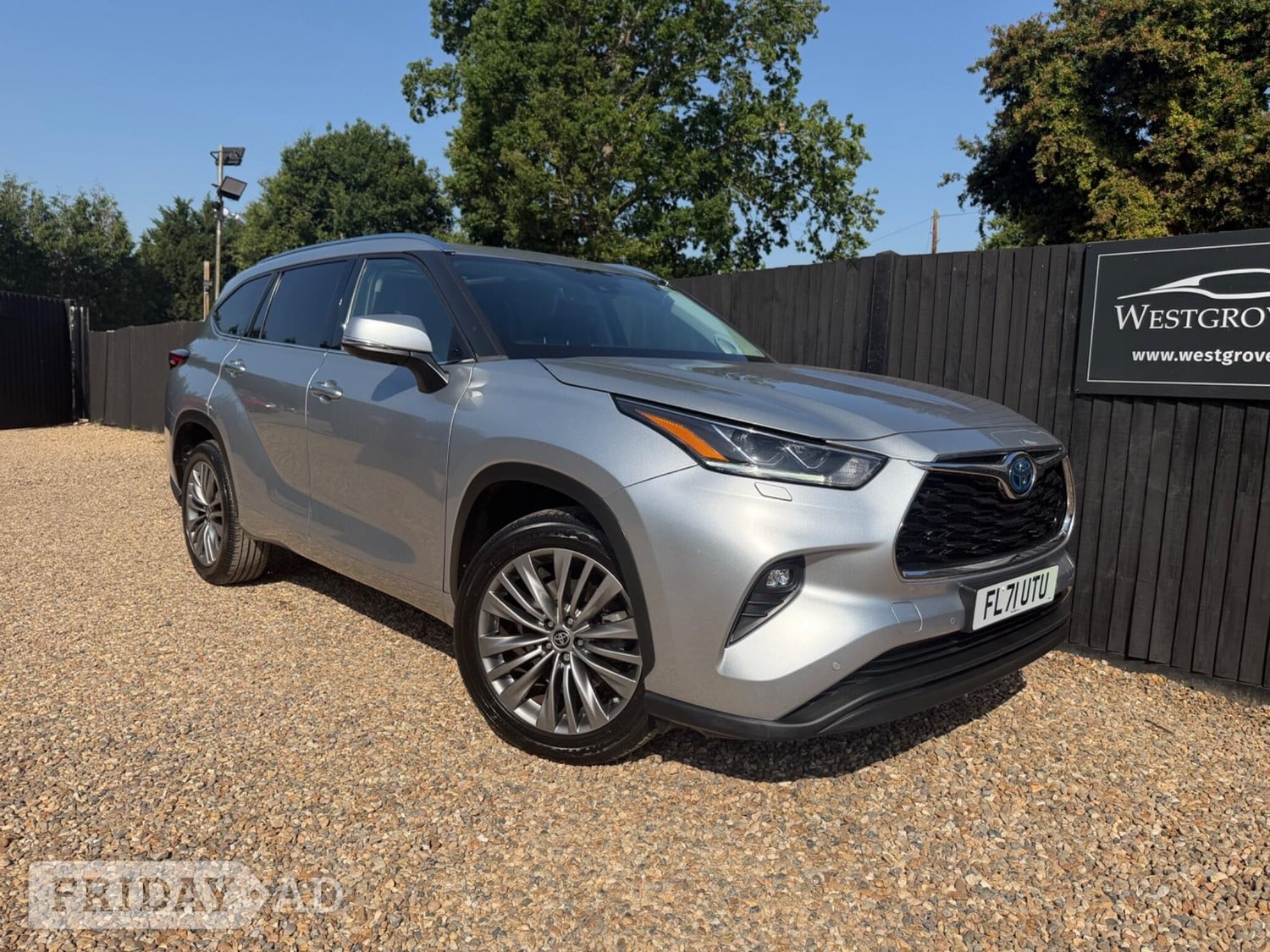 Toyota Highlander Estate 2021 in Addlestone