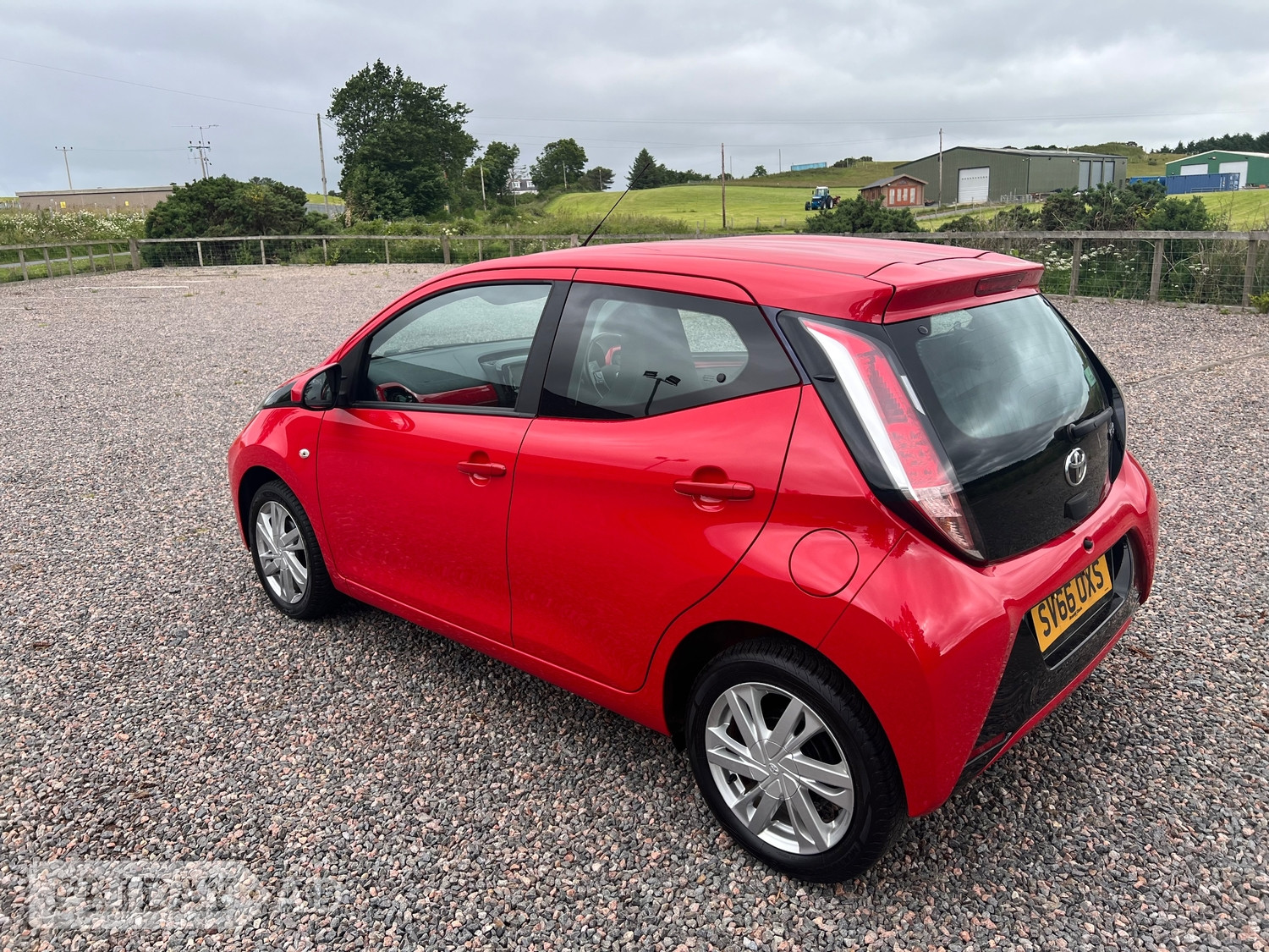 Toyota Aygo 2016 - Cars