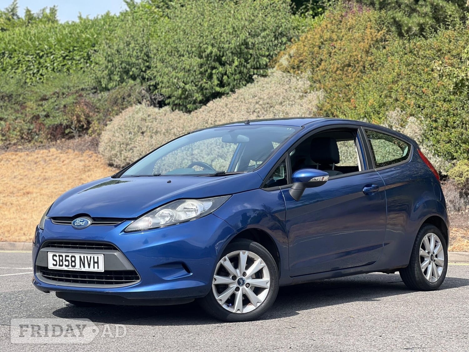 [ berth ]Ford Fiesta