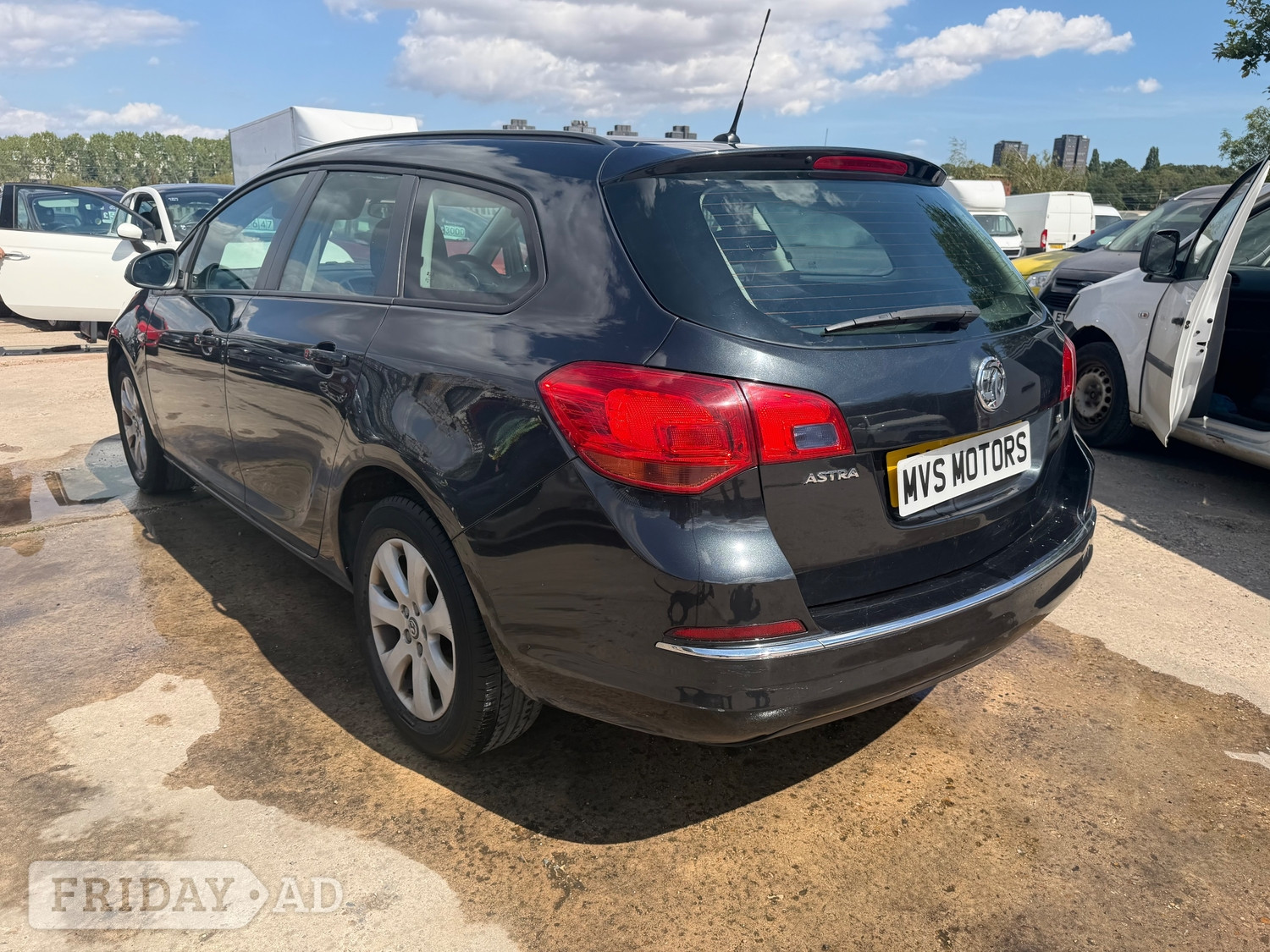 Vauxhall Astra 2015 - Cars