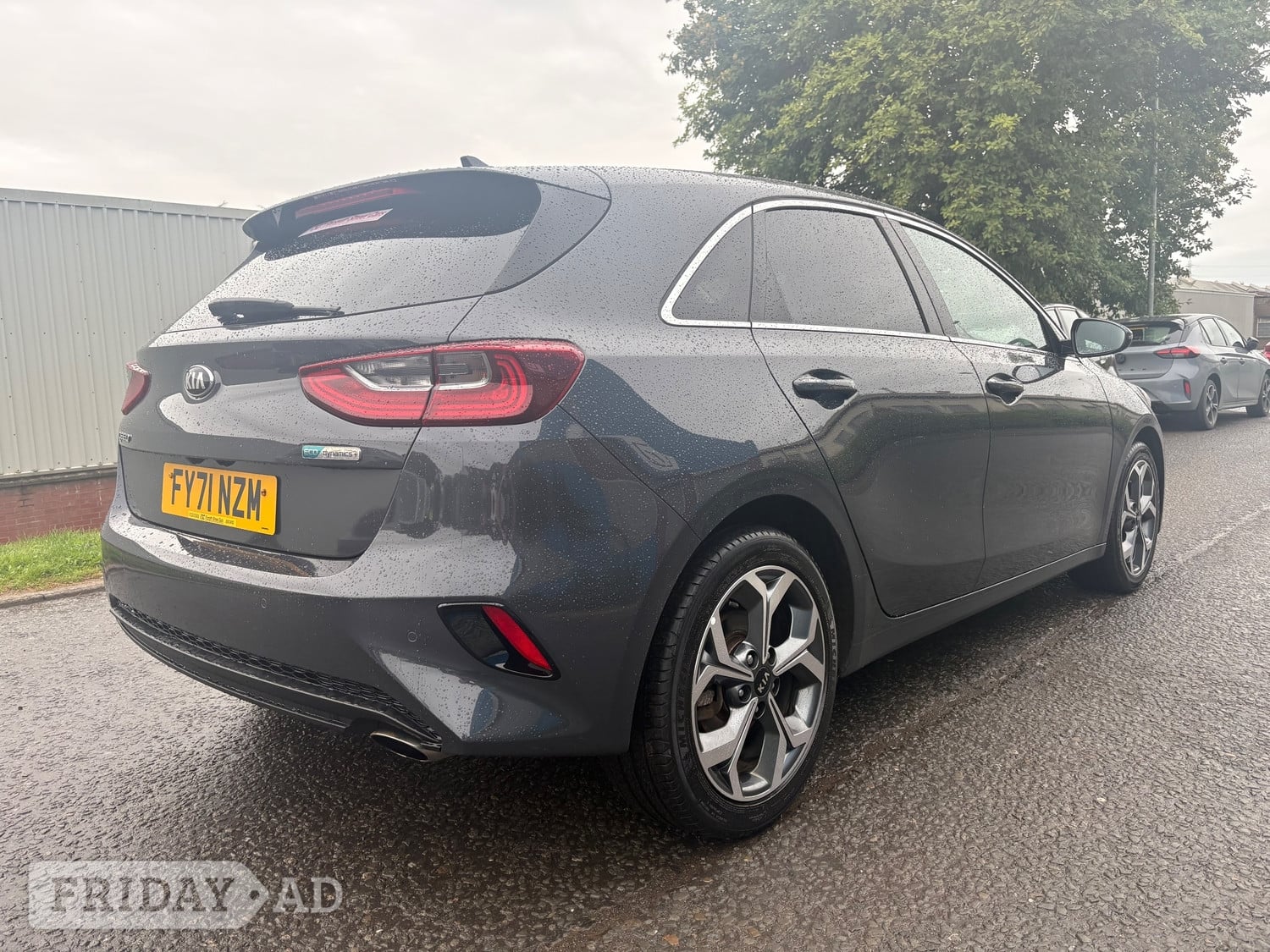 [ berth ]Kia Ceed