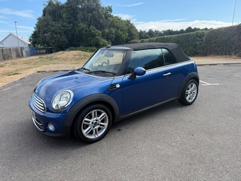 Mini Convertible 2013