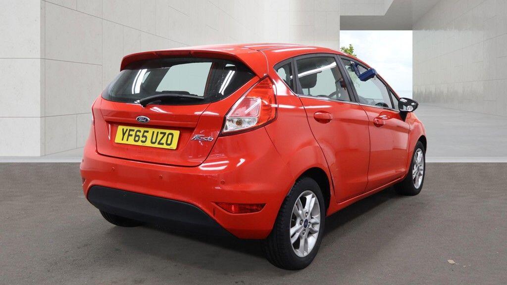 Ford Fiesta 2015 - Cars