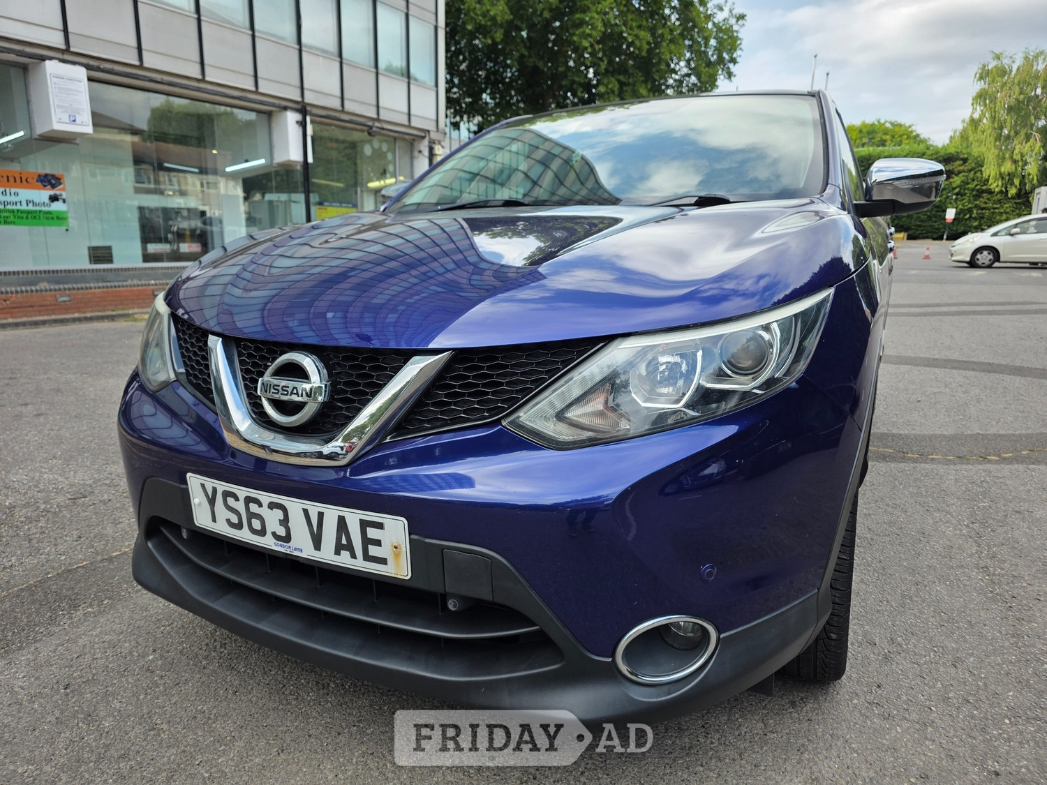 Nissan Qashqai 2014 - Cars in Hounslow