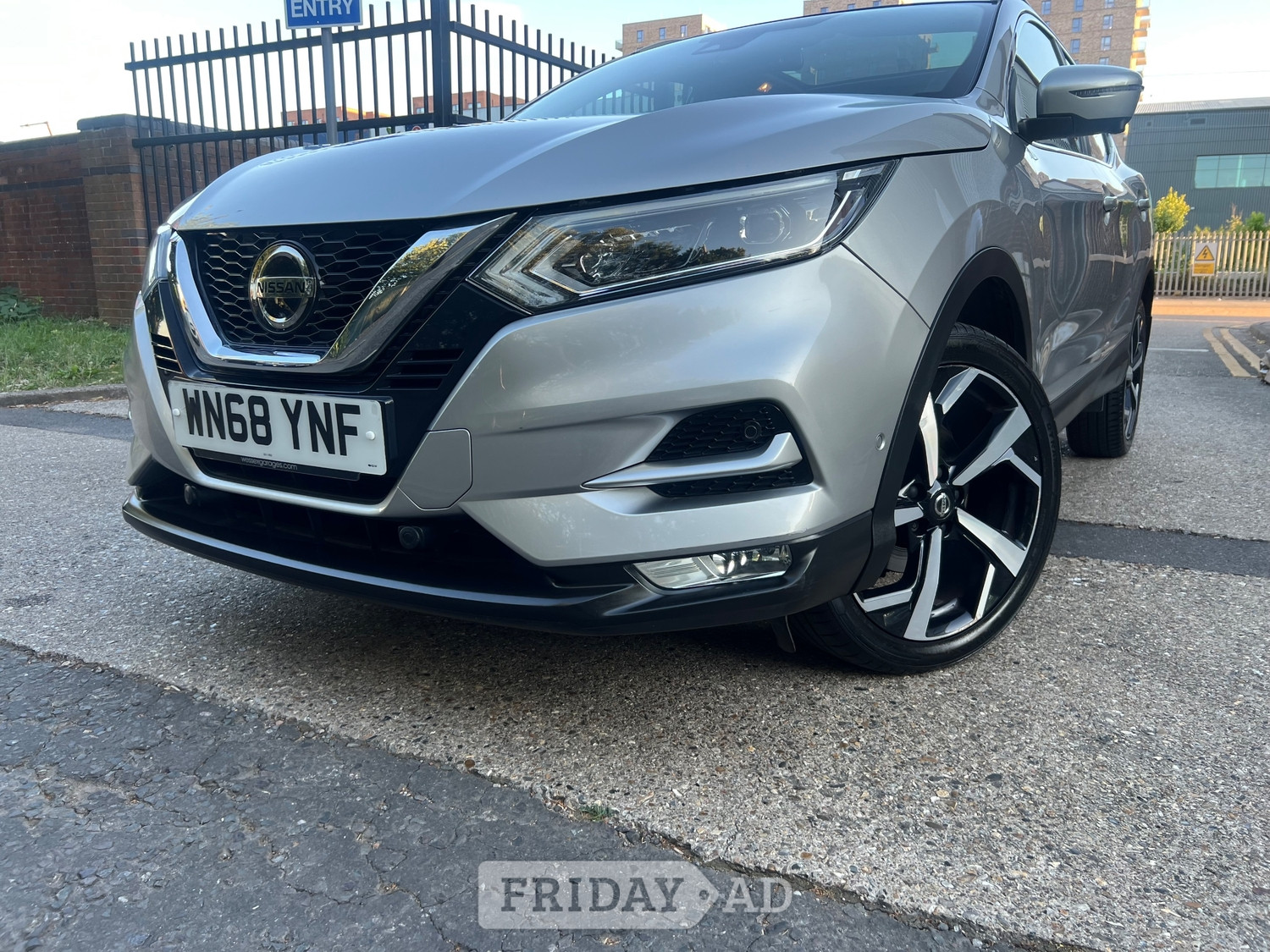 Nissan Qashqai 2018 in Harrow