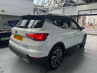 SEAT Arona 2023