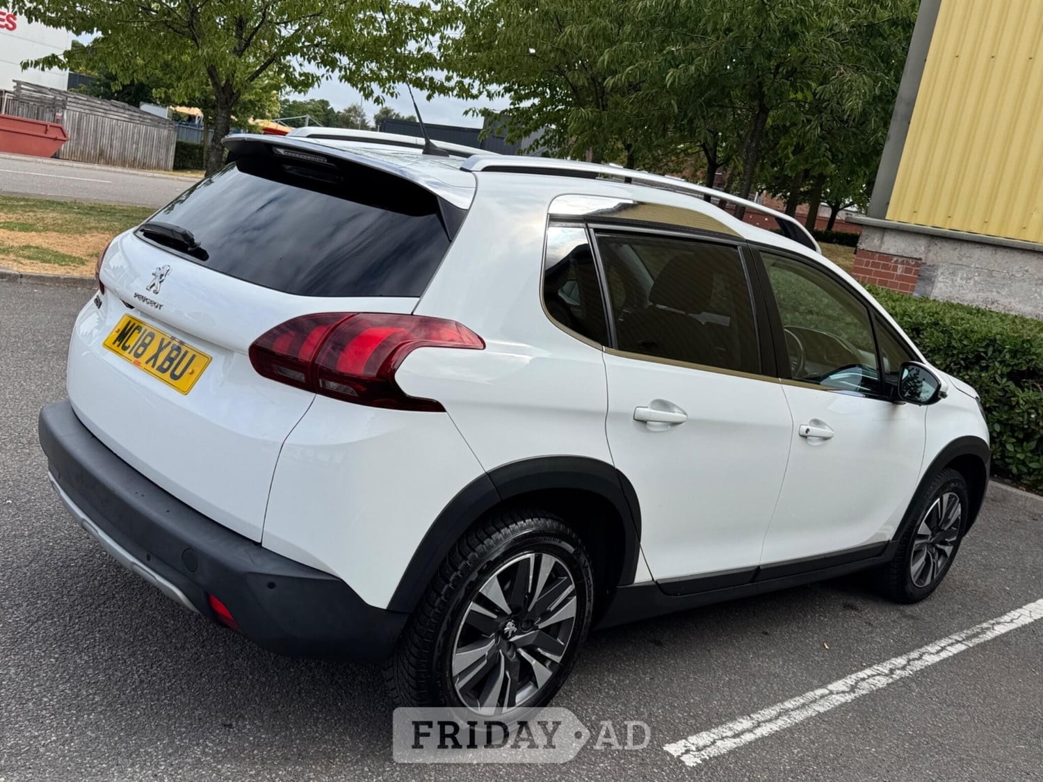 Peugeot 2008 2018 - Cars
