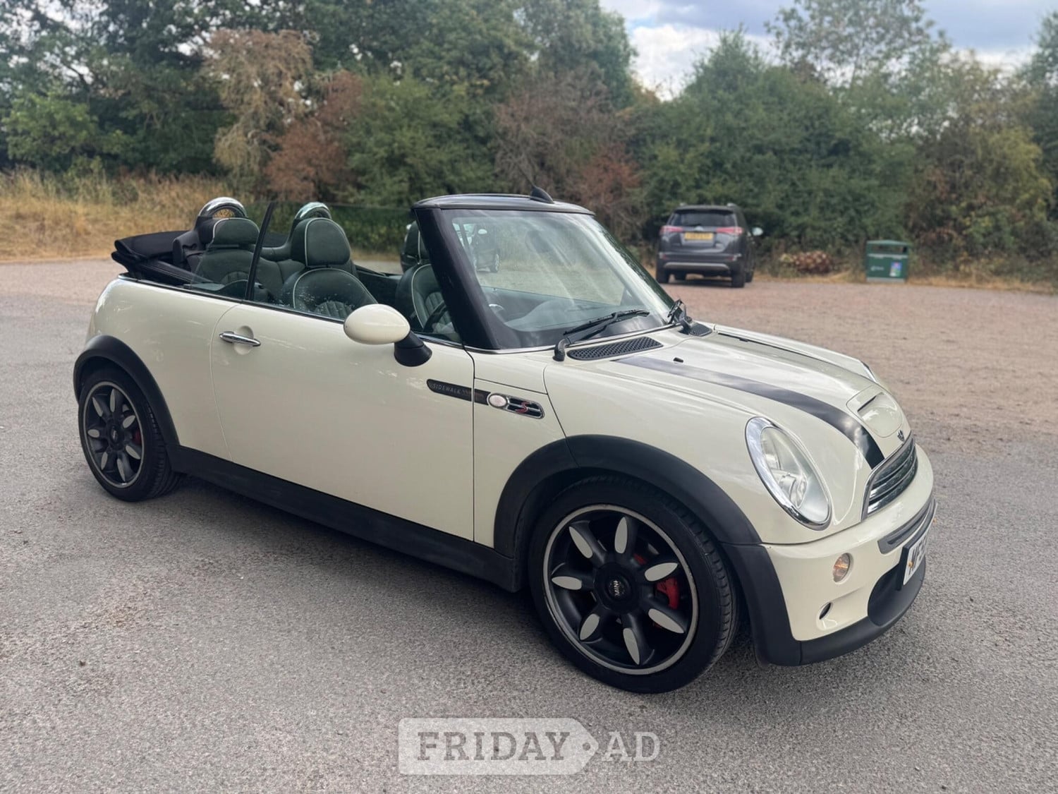 Mini Convertible 2008 - Cars