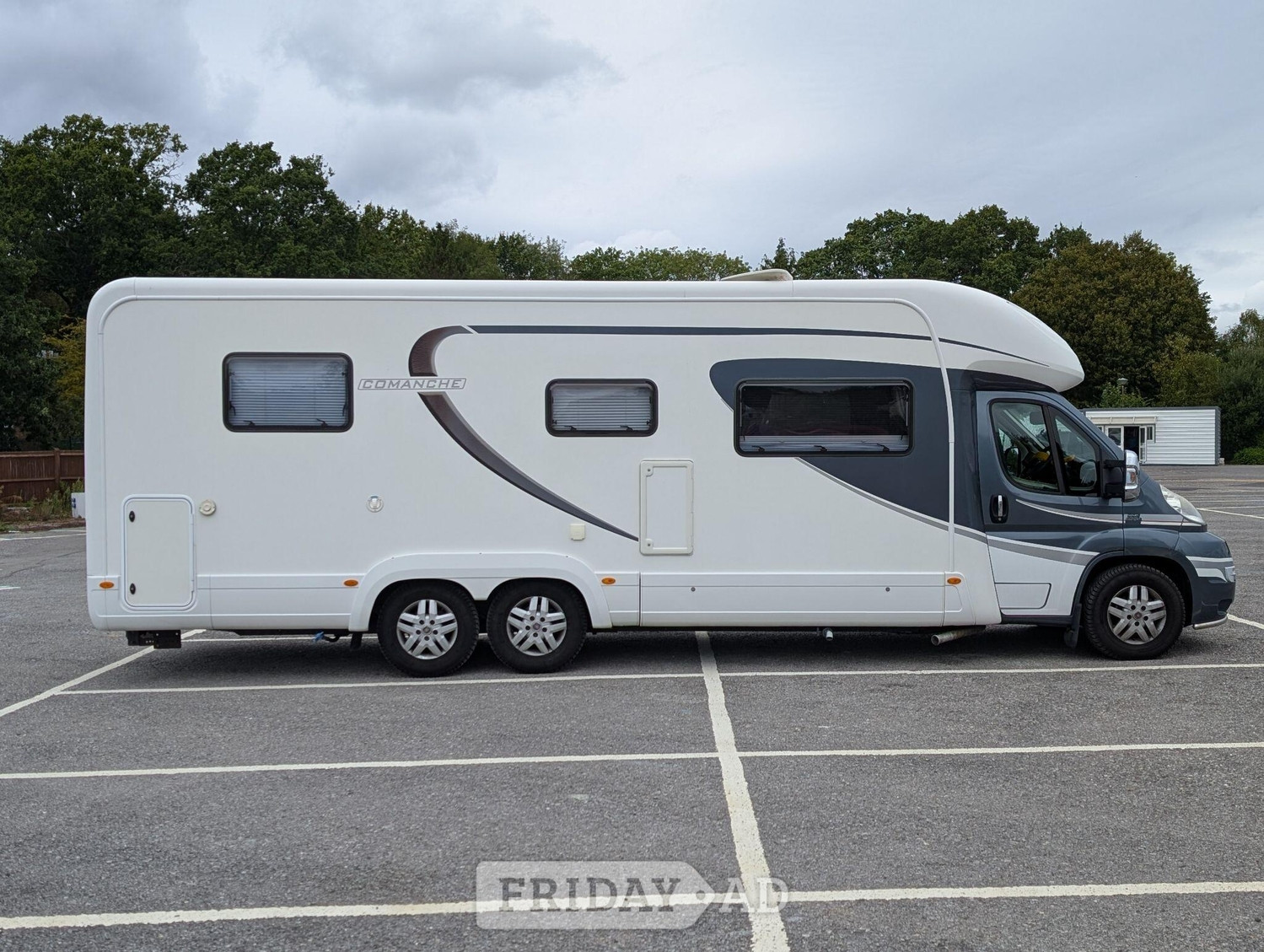 Auto-Trail Comanche | Automatic 2014 for sale - Motorhomes & Caravans in Southampton