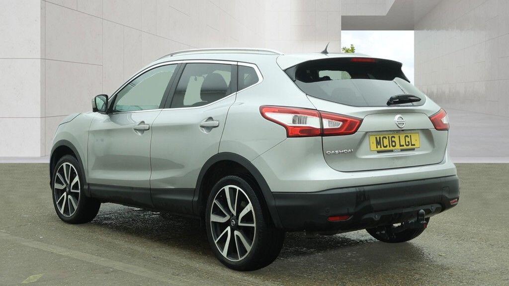 [ berth ]Nissan Qashqai