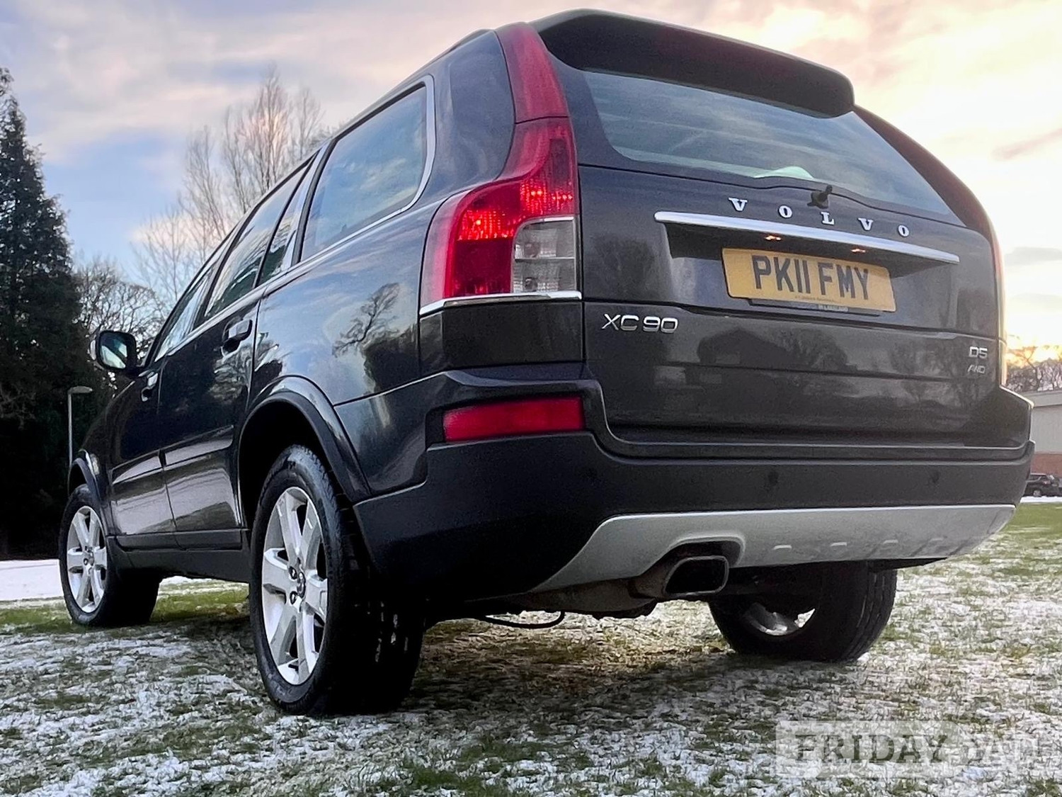 Volvo XC90 2011 - Cars