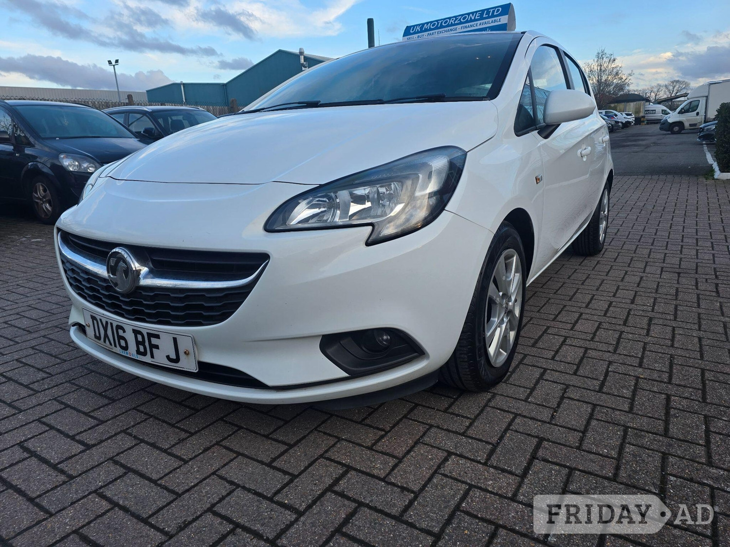 [ berth ]Vauxhall Corsa
