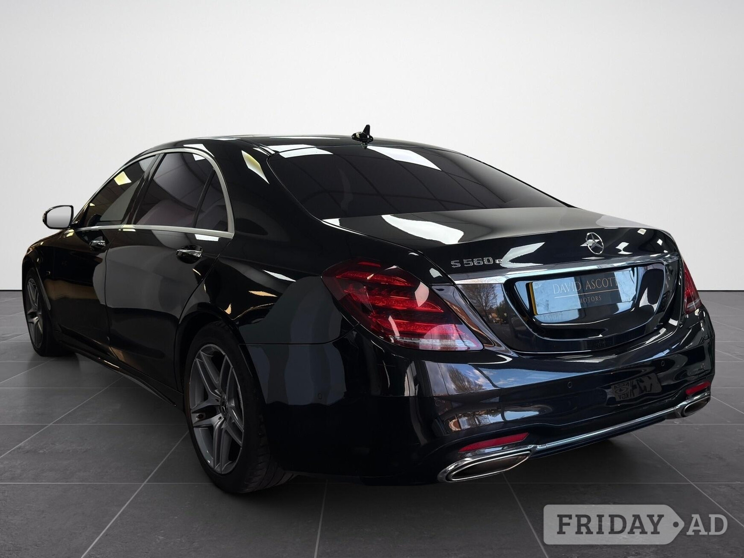 [ berth ]Mercedes-Benz S Class