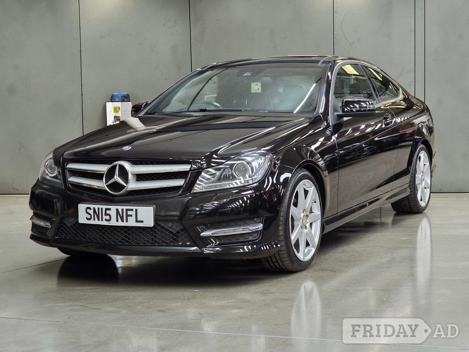 Mercedes-Benz C Class 2015 - Cars in Bolton