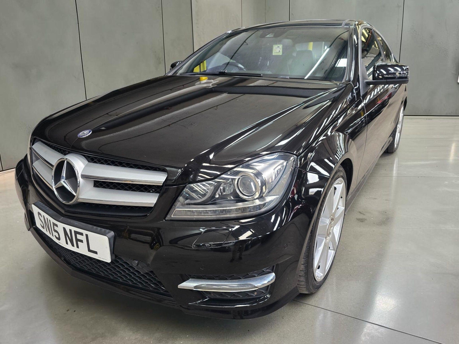 Mercedes-Benz C Class 2015 - Cars