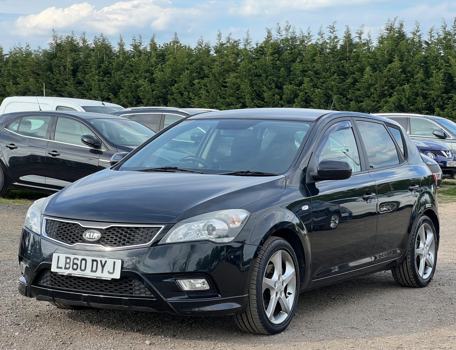 Kia Ceed 2010 - Cars