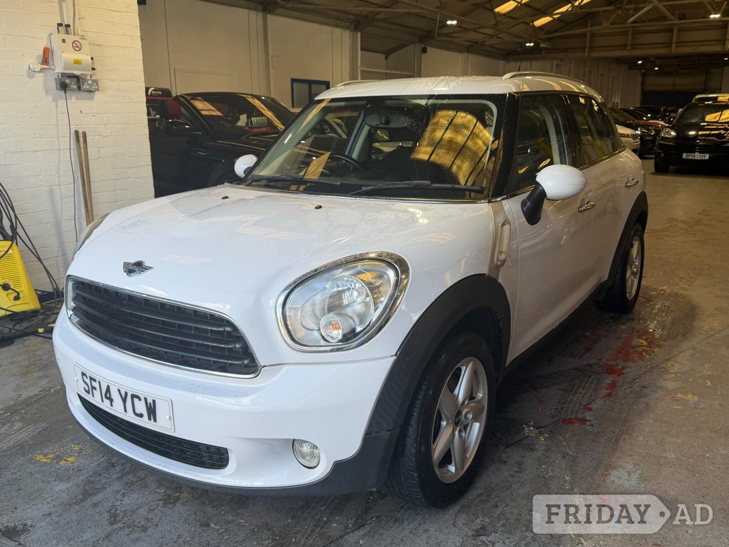 [ berth ]Mini Countryman