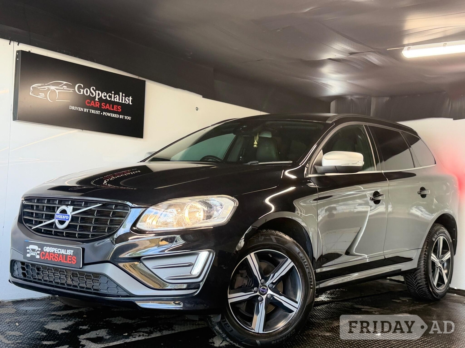 Volvo XC60 2017 - Cars