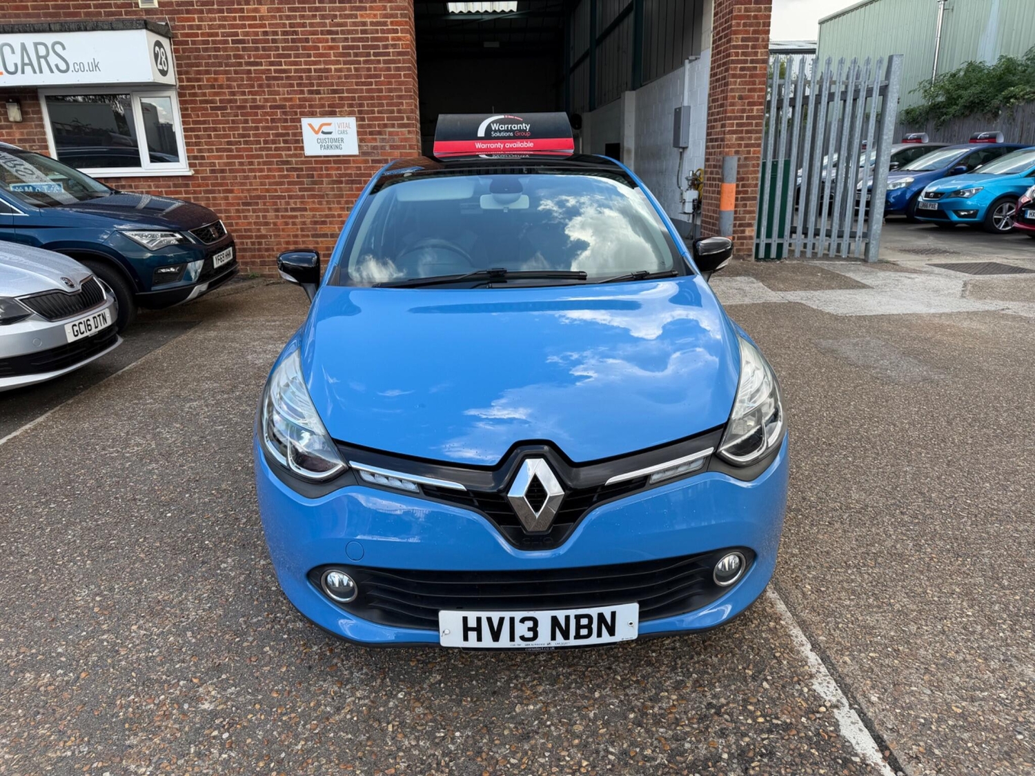 [ berth ]Renault Clio