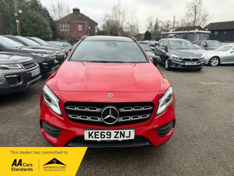Mercedes-Benz GLA 2020 - Cars