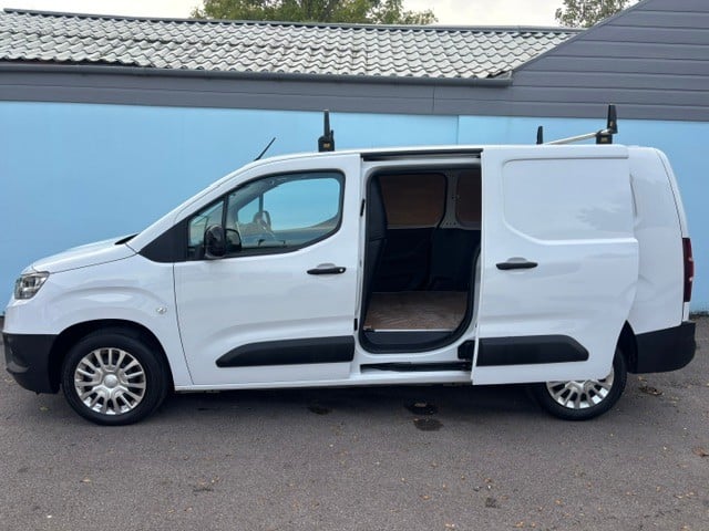 Toyota ProAce 2023 - Vans & Commercial Vehicles in Southampton