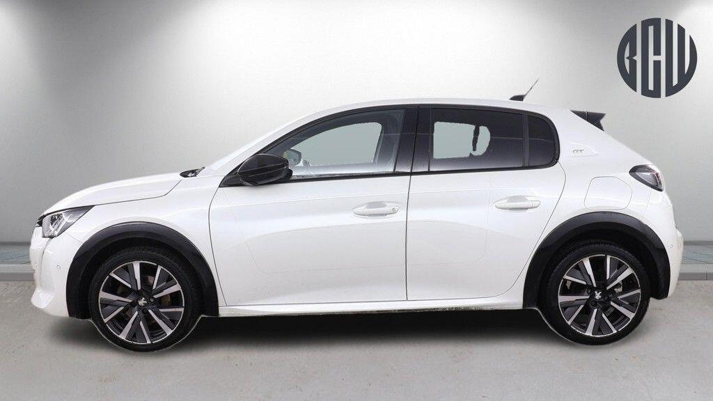 Peugeot 208 Knebworth