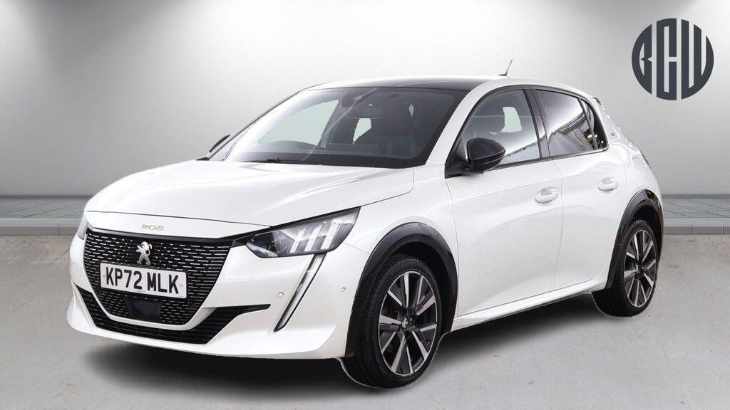 [ berth ]Peugeot 208