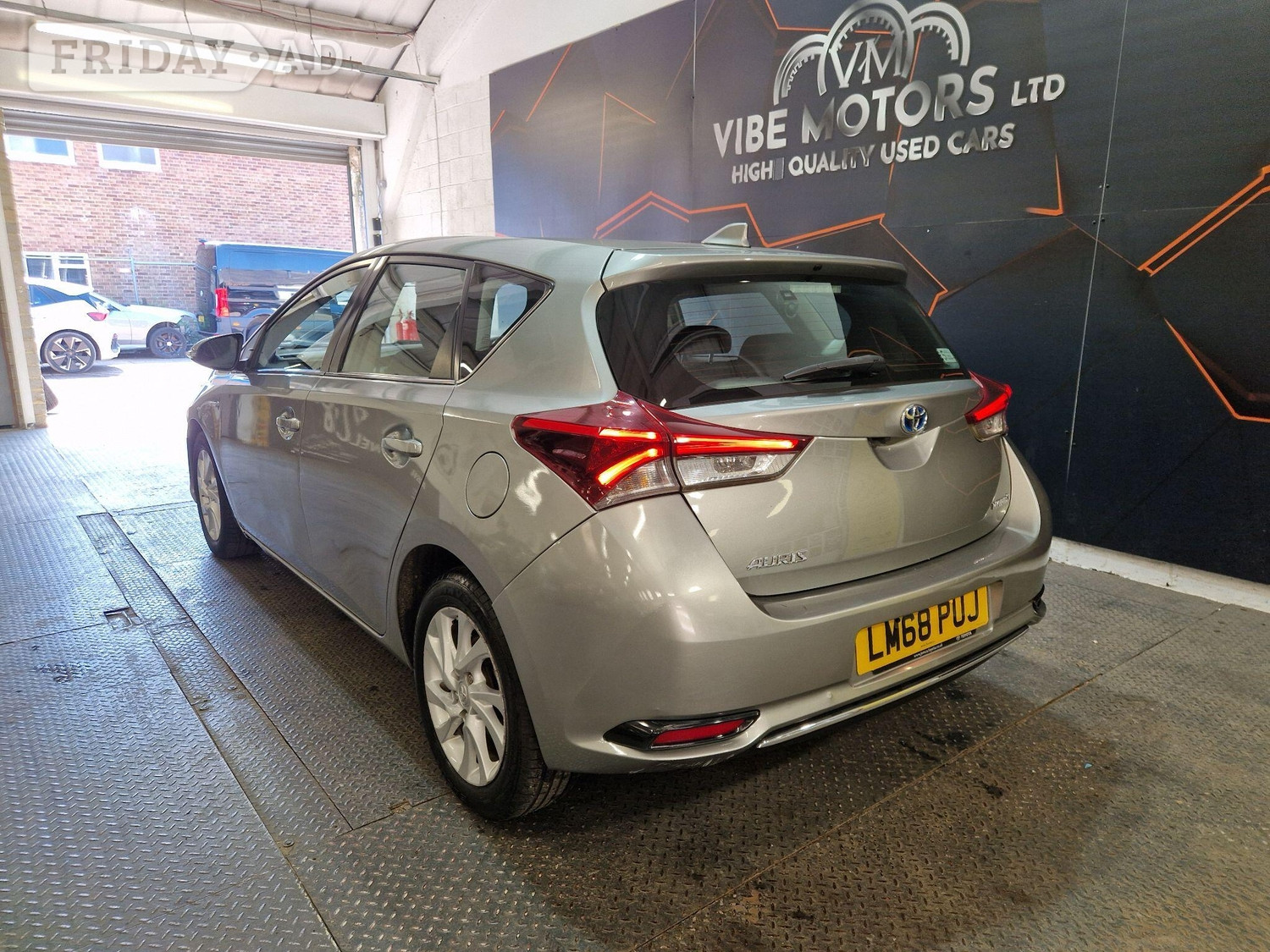 Toyota Auris 2018 - Cars in Harrow