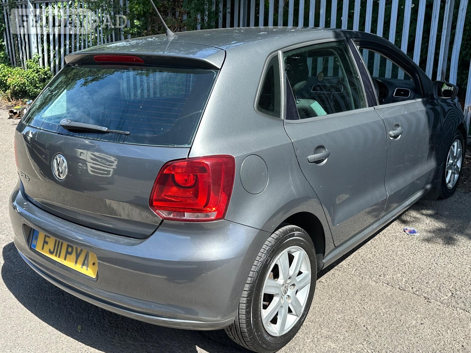 Volkswagen Polo 2011 - Cars in Cardiff