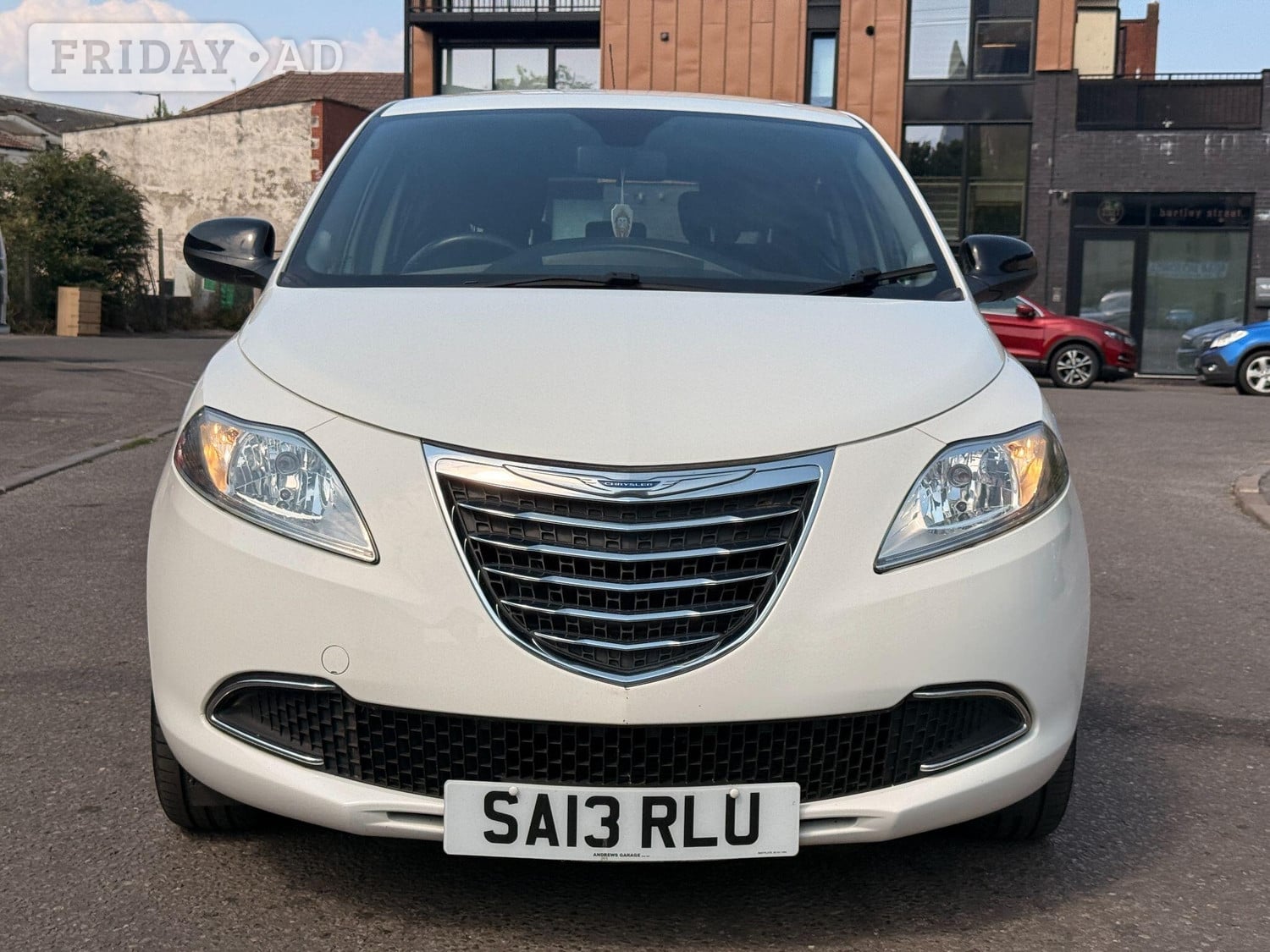 Chrysler Ypsilon 2013 - Cars in Bristol