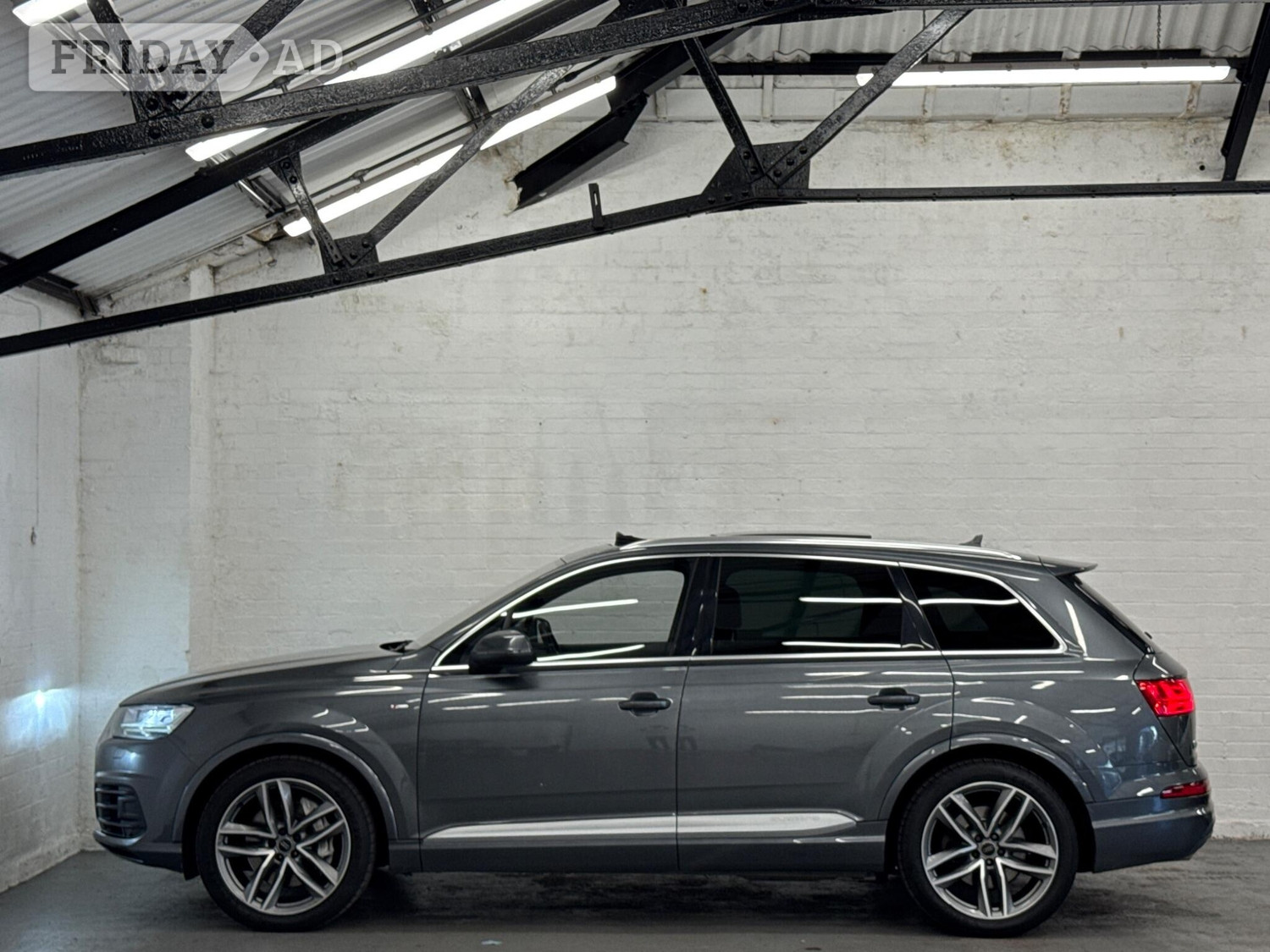 [ berth ]Audi Q7