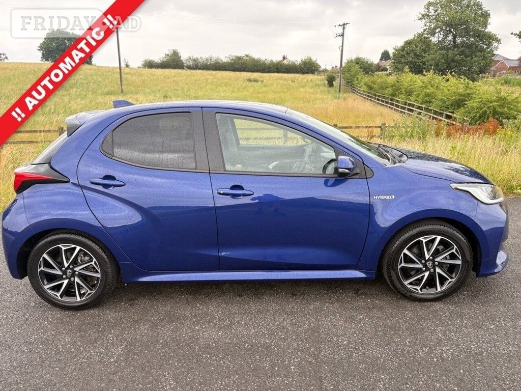Toyota Yaris 2020 in Stockport