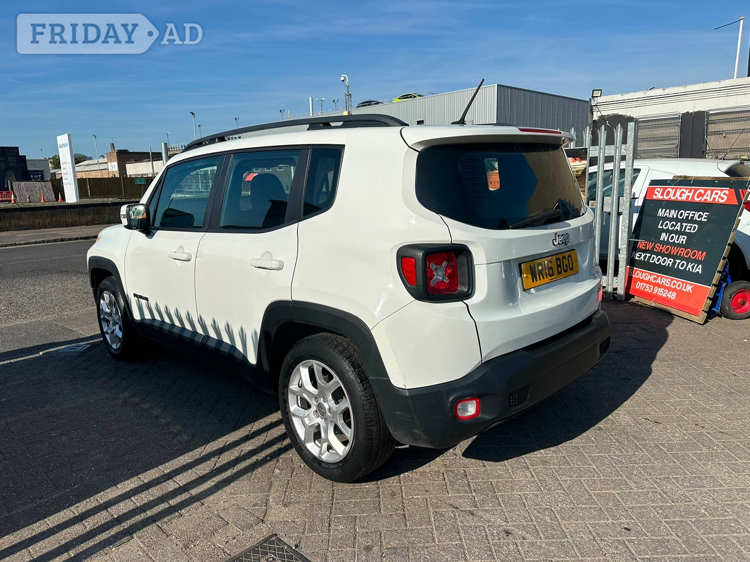 [ berth ]Jeep Renegade