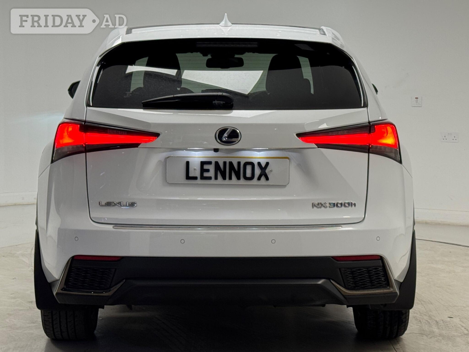 Lexus NX 2020 - Cars