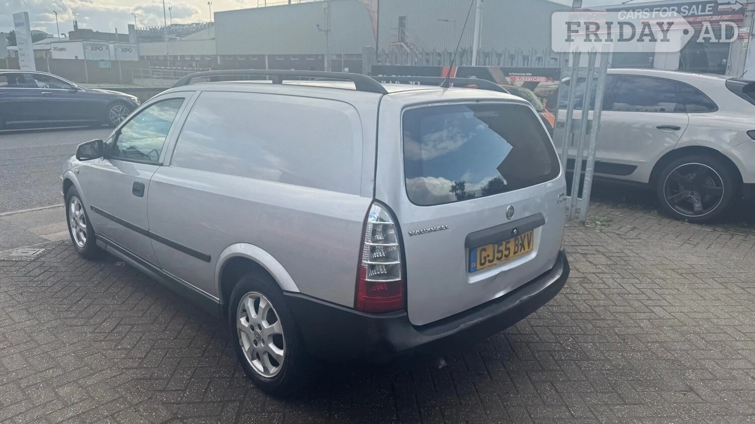[ berth ]Vauxhall Astravan