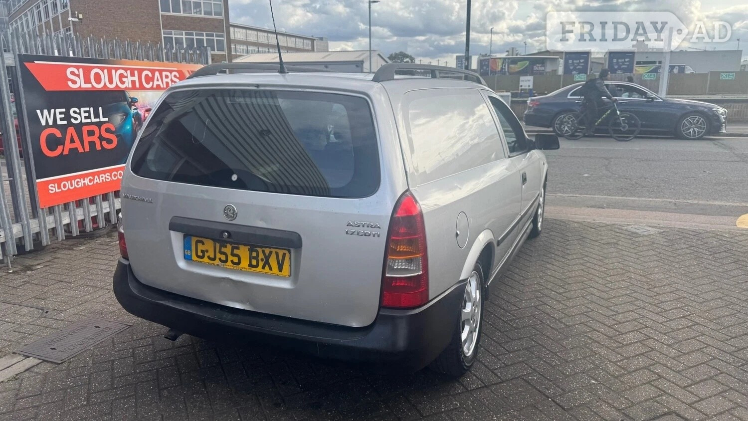 Vauxhall Astra Van 2005 - Cars in Slough