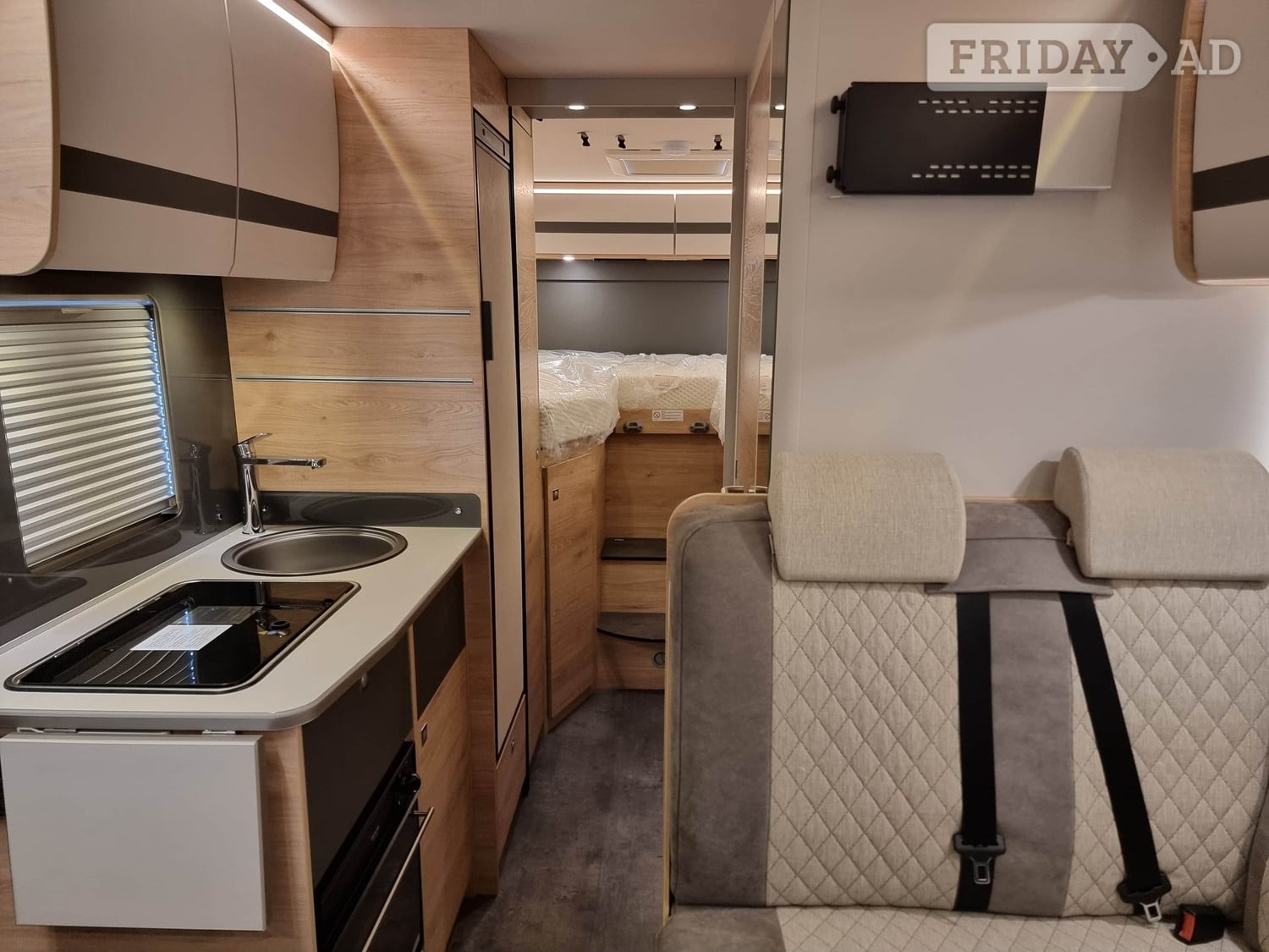[ berth ]Dethleffs Globebus Active I6