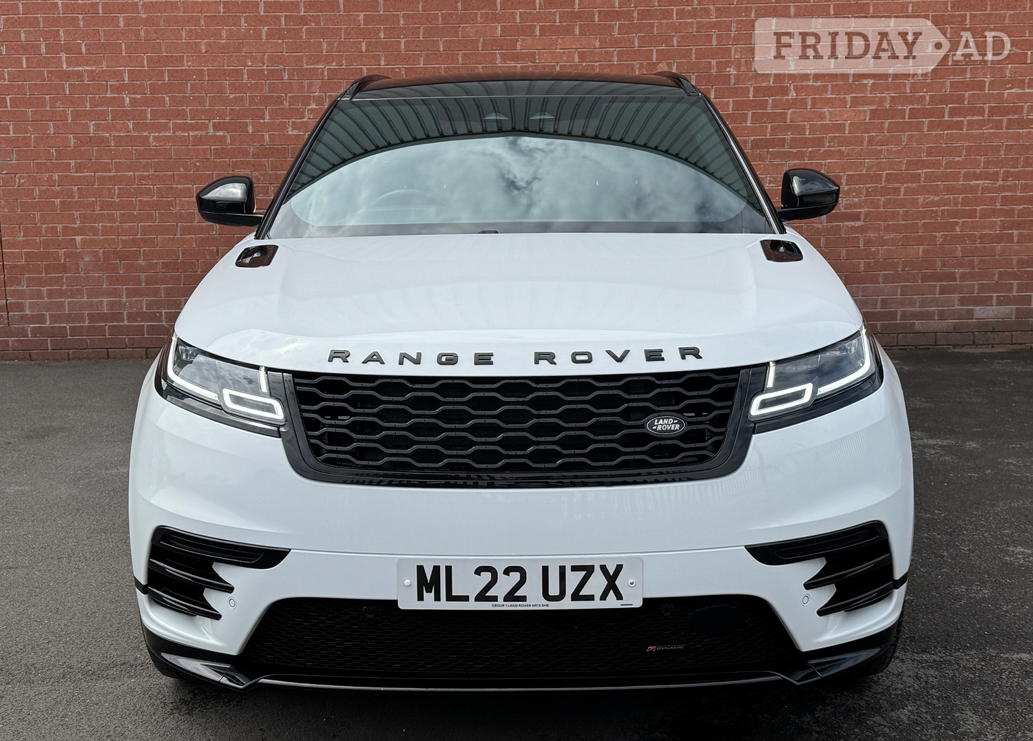 Land Rover Range Rover Velar 2022 - Cars in Doncaster