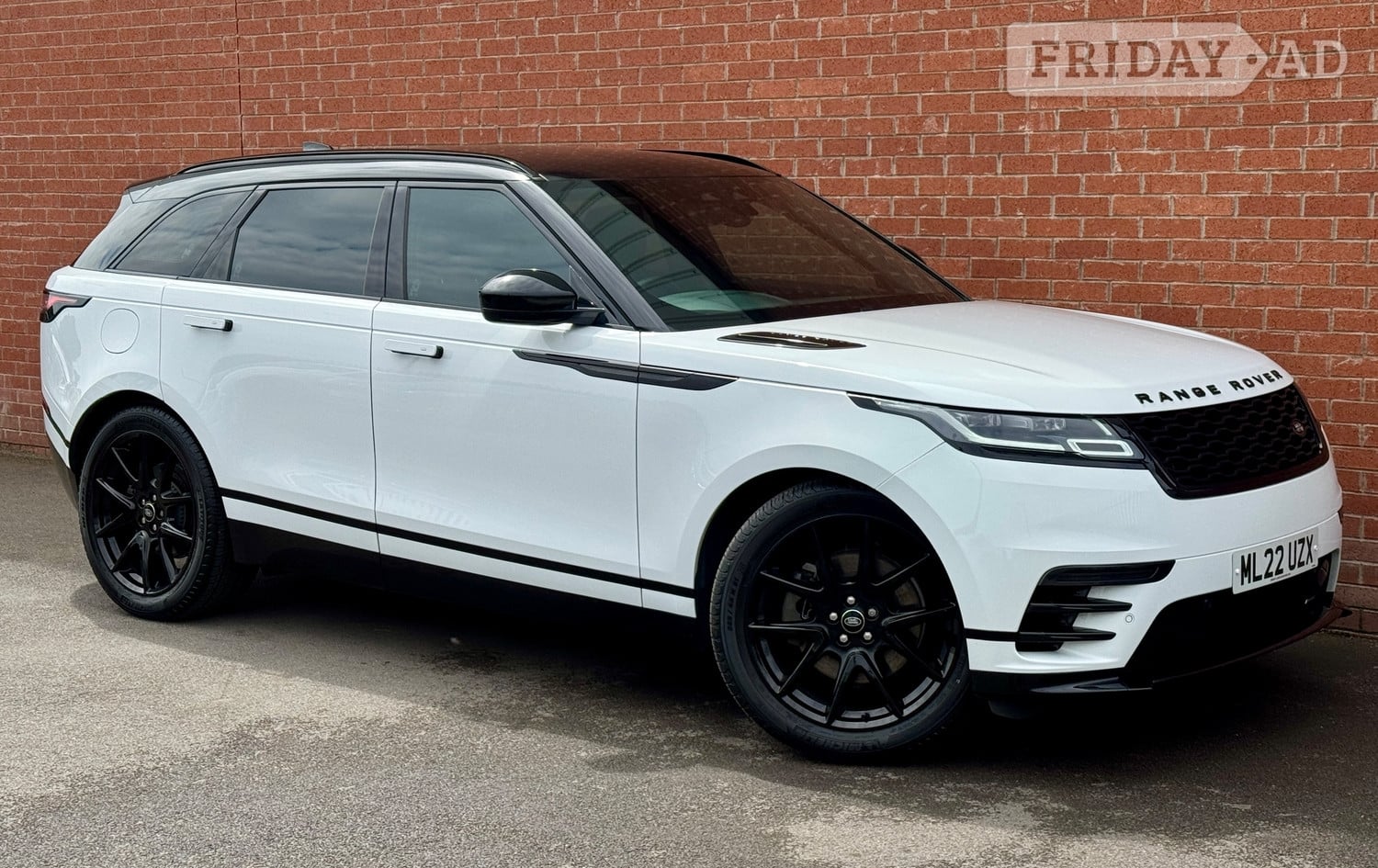 Land Rover Range Rover Velar 2022 in Doncaster