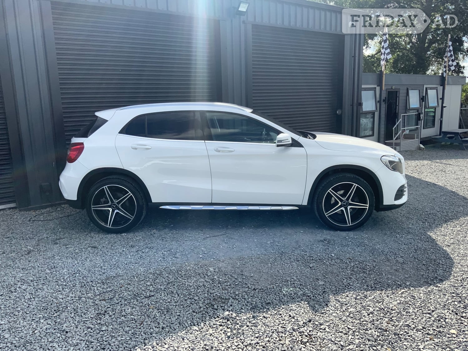 [ berth ]Mercedes-Benz GLA