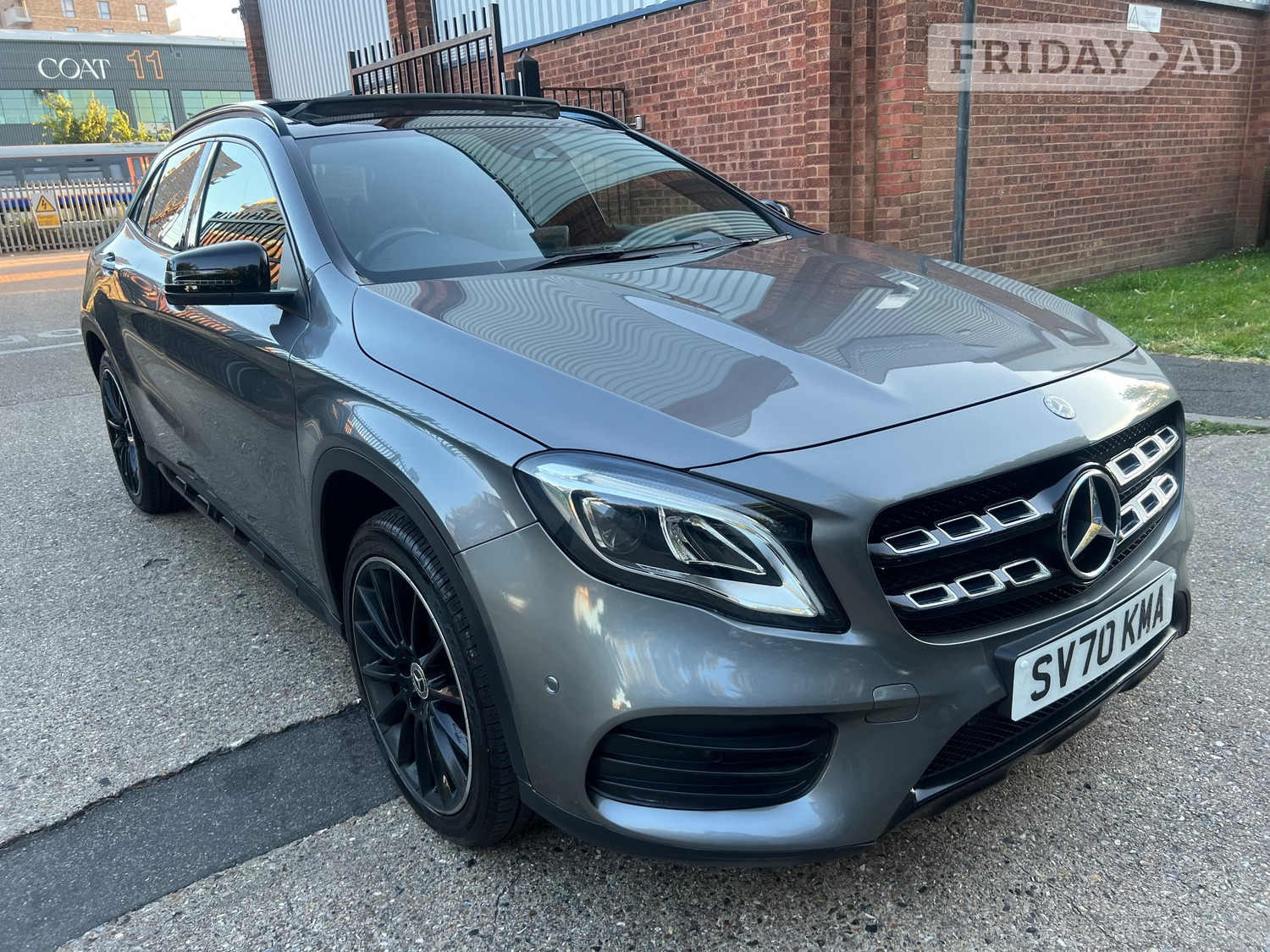 [ berth ]Mercedes-Benz GLA